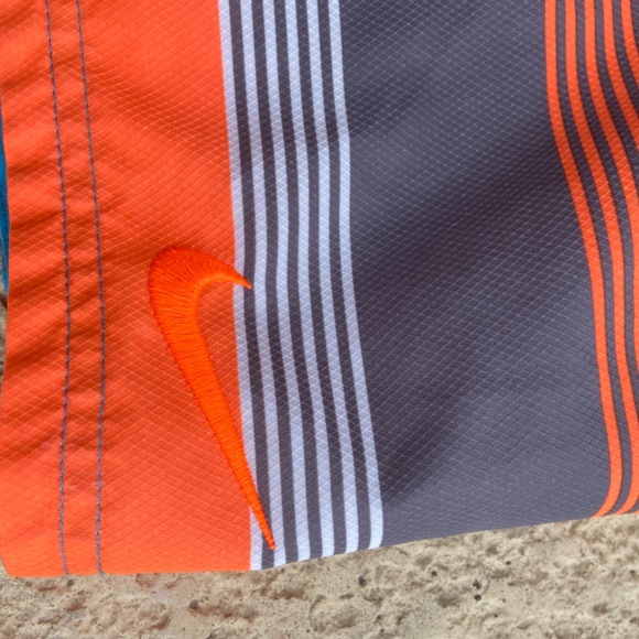 Nike board shorts - Picture 4 of 4